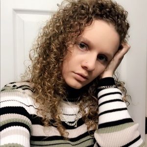 Meet your Posher, Britney